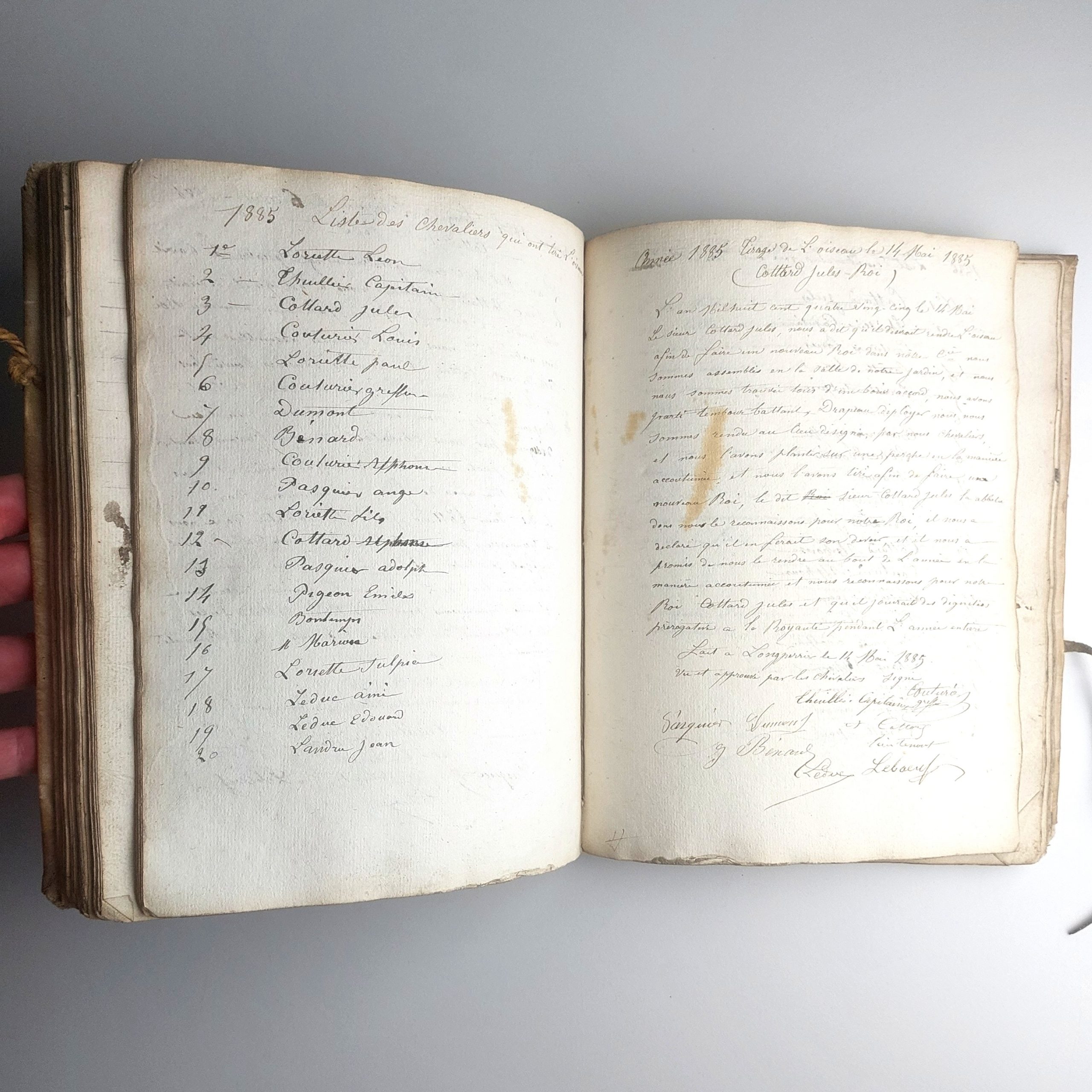 Registre de la Compagnie des chevaliers de l'arc. Paroisse de Longperier, pour les réceptions. – Image 9