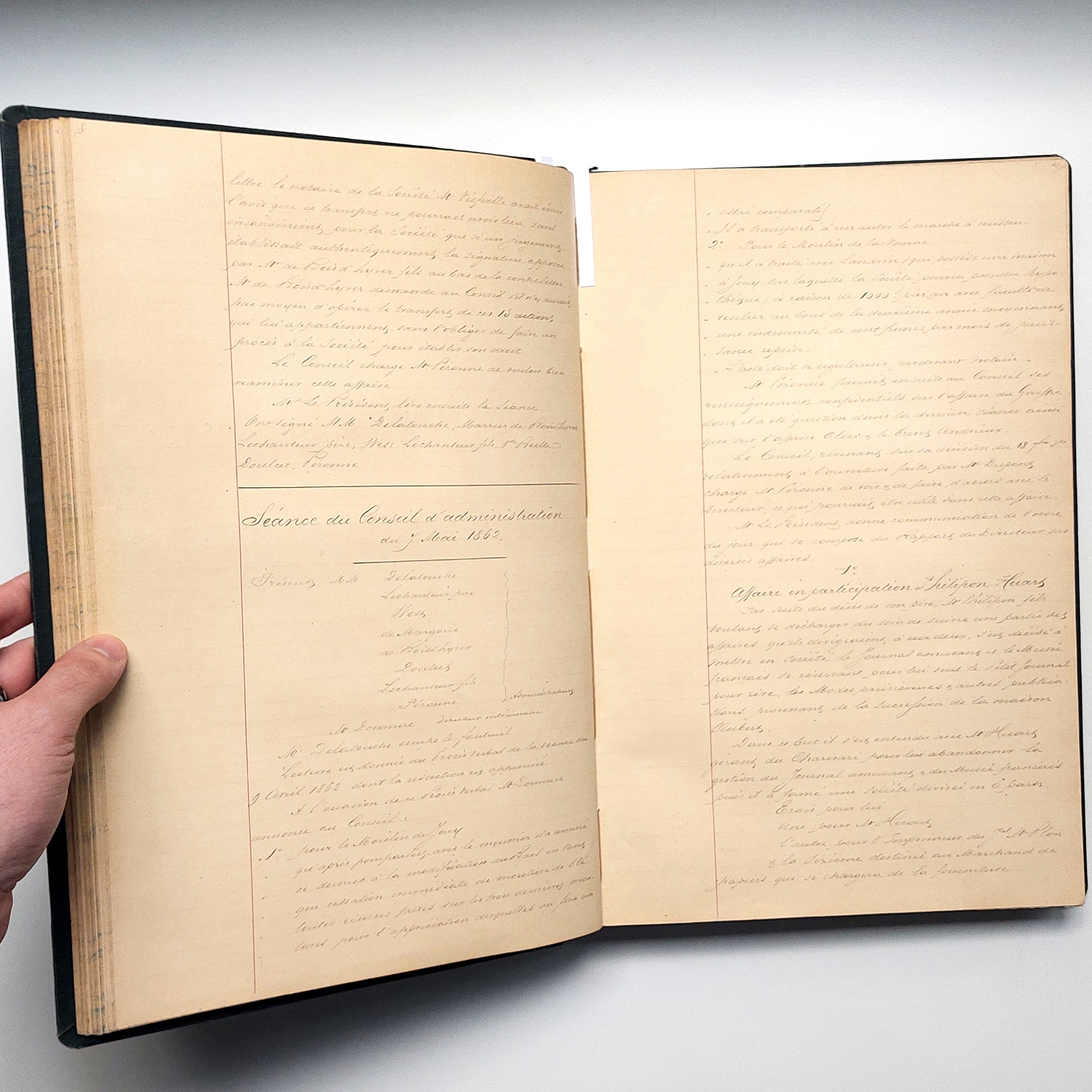 Procès-verbaux manuscrits des conseils d’administration de la Société Anonyme des papeteries du Marais et de Sainte-Marie du 21 novembre 1860 au 21 octobre 1868. – Image 6
