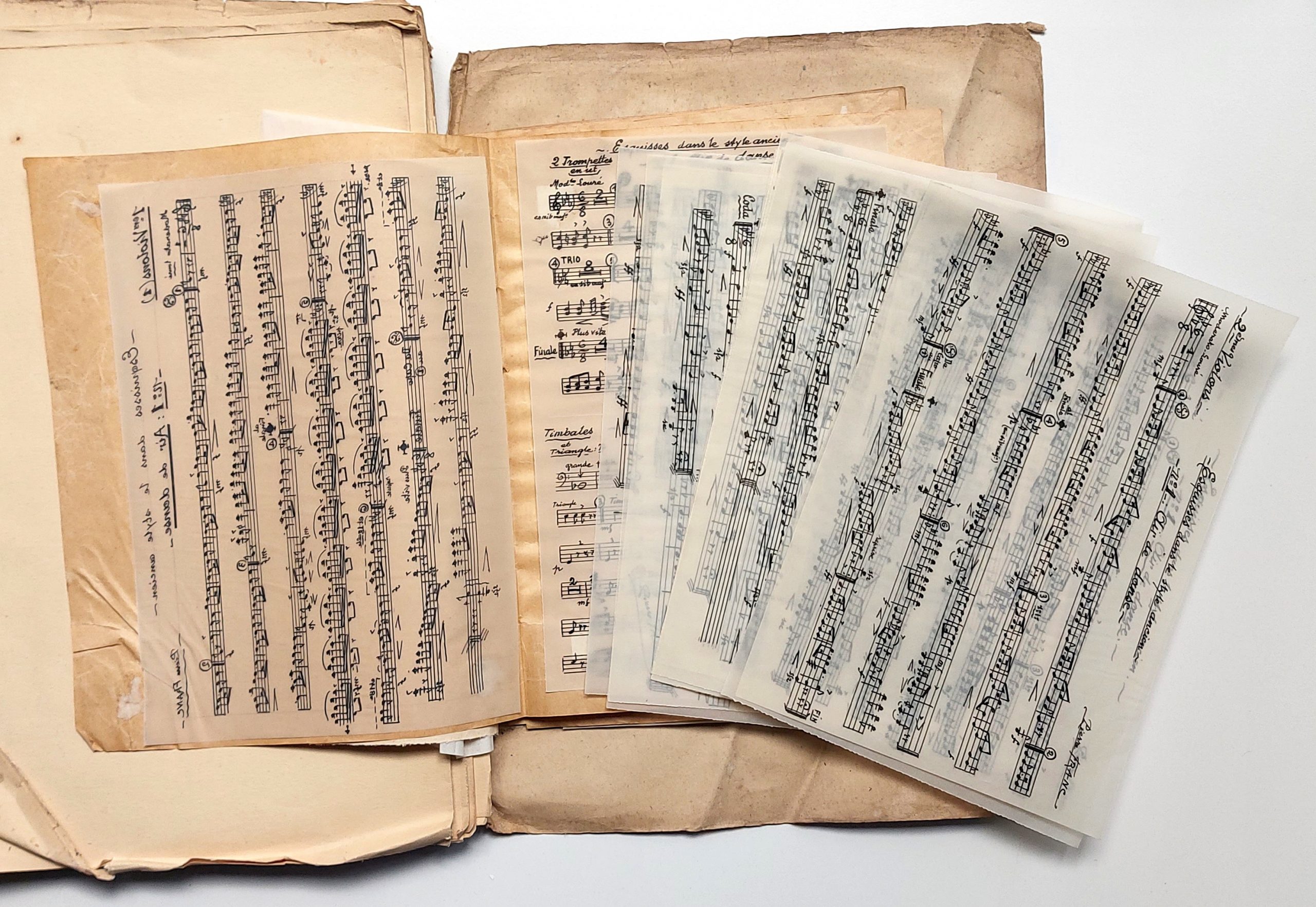 Des centaines de partitions manuscrites et impressions confidentielles des compositions de Lucien Pierre Frantzen (1881-1975) dit Pierre Franc. – Image 3